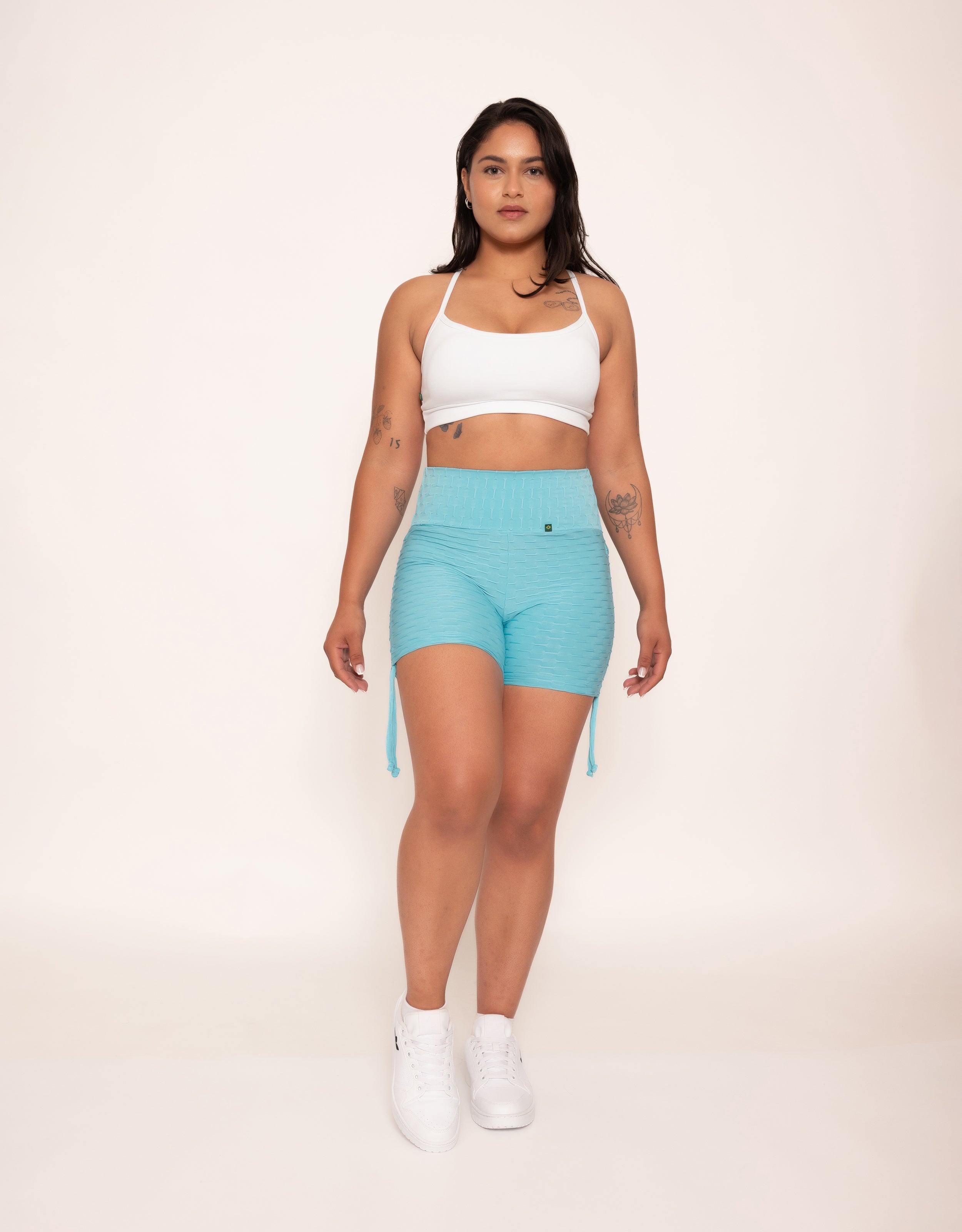 A Fashion Beyond Ethnicity- Lets Style Up With Crop Tops & High Waisted  Shorts 